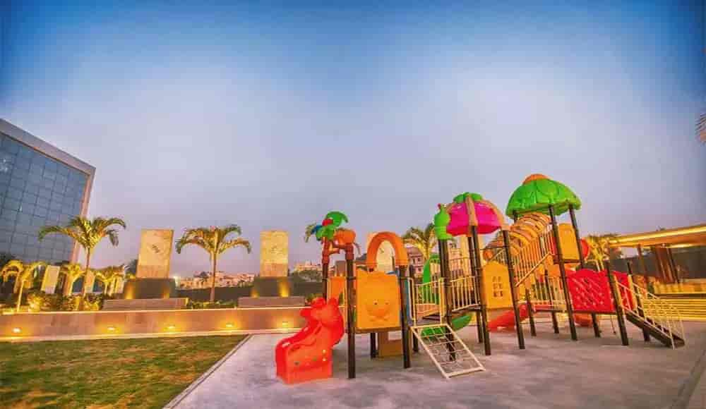 Majestique Aqua Pune