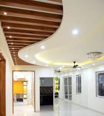 Edge POP ceiling for low-height halls
