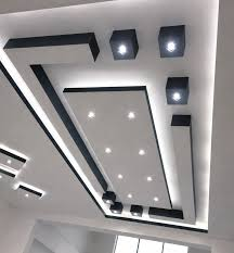 Layered rectangular ceiling with corner detailing