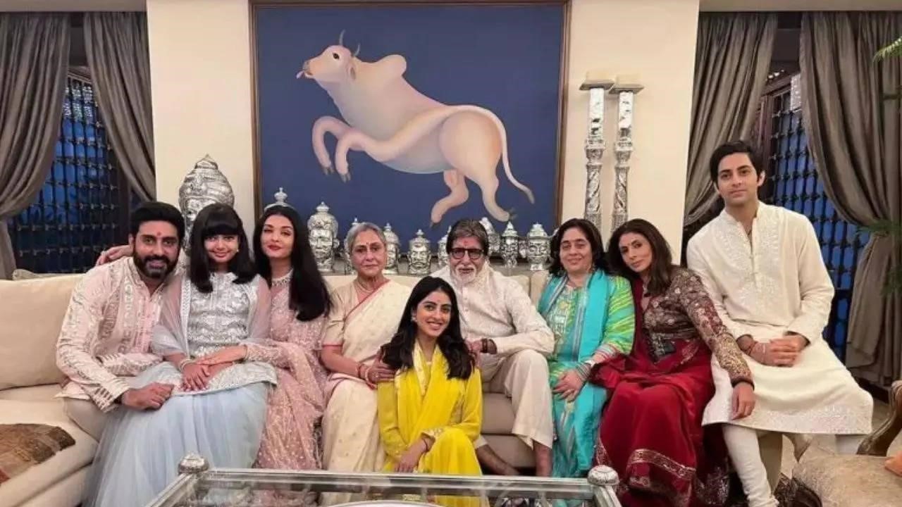 Amitabh Bachchan House Photo Gallery