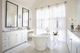 Can mirrors be used in bathrooms in Feng Shui homes? Can mirrors be used in bathrooms in Feng Shui homes?