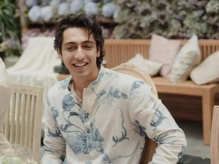 Saiyaara Actor Ahaan Panday House: Address | Interior | Cars | Net Worth