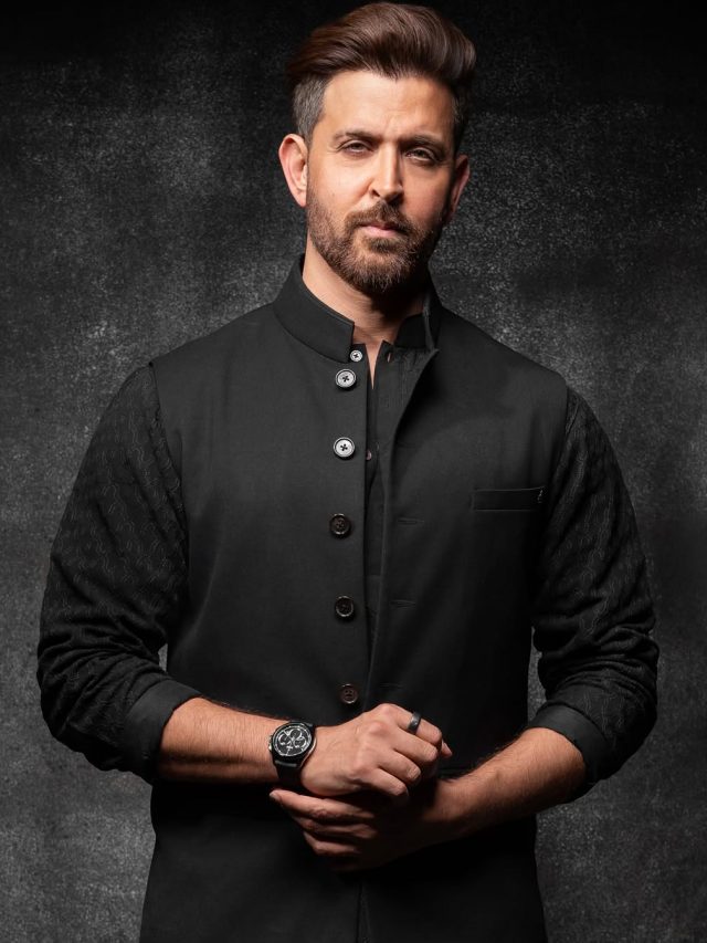 Hrithik Roshan’s House Tour – Luxury, Style & Sea Views!
