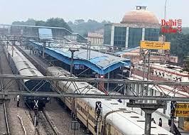 Can You Find Delhi Cantt Railway Station Photos?