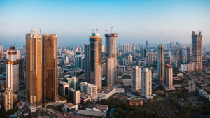 How Much Money is Enough to Live a Luxury Life in Mumbai? How Much Money is Enough to Live a Luxury Life in Mumbai?