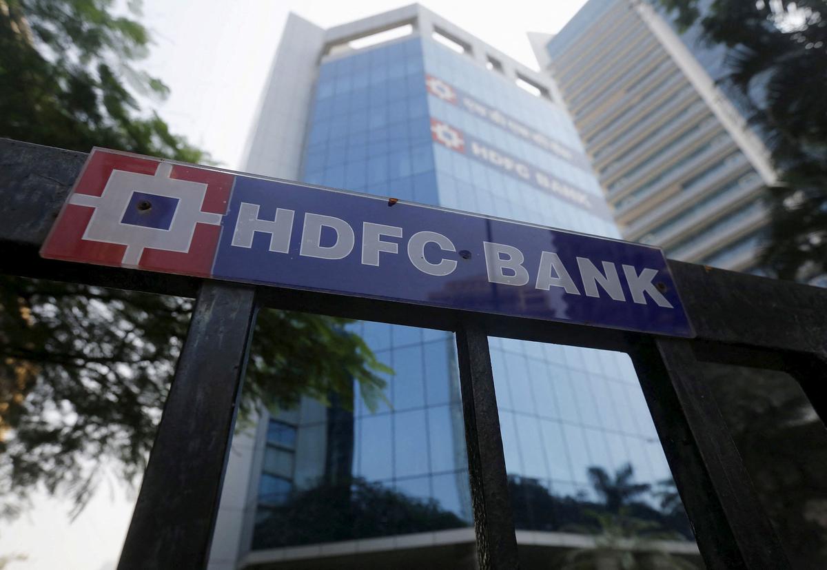Former HDFC Bank Executive Buys ₹52.49 Crore Luxury Apartment in Mumbai’s Worli