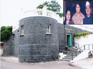 Where Does Riteish Deshmukh Live in Mumbai?