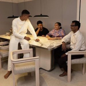 Dining Area: A Family Space That Feels Like Home Dining Area: A Family Space That Feels Like Home